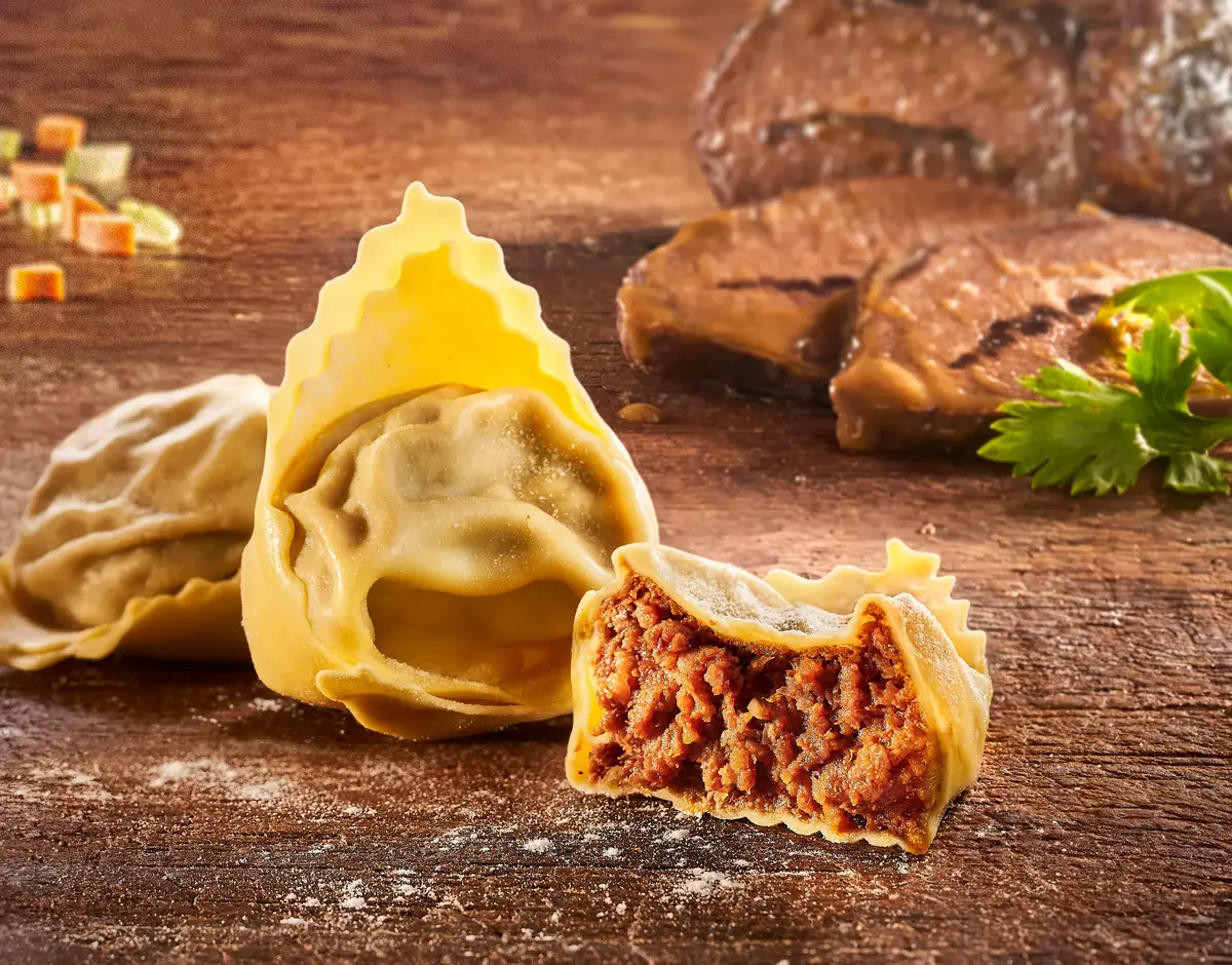 Tortelloni mit Brasato Füllung