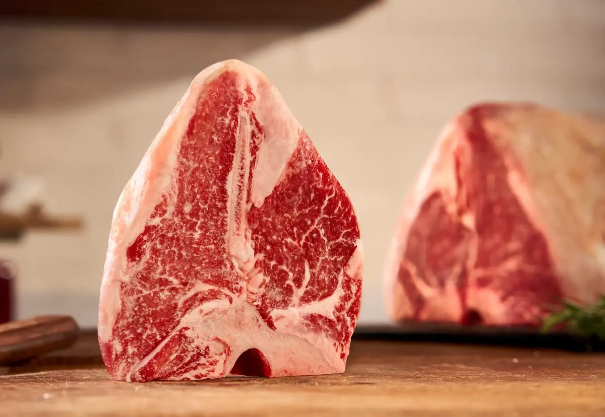 Wolowina Beef T-Bone steak